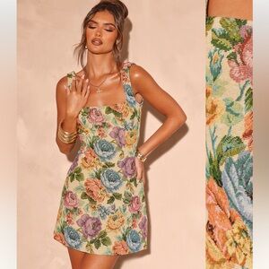 PrettyLittleThing Stone Floral Twill Bodycon Print Mini Dress